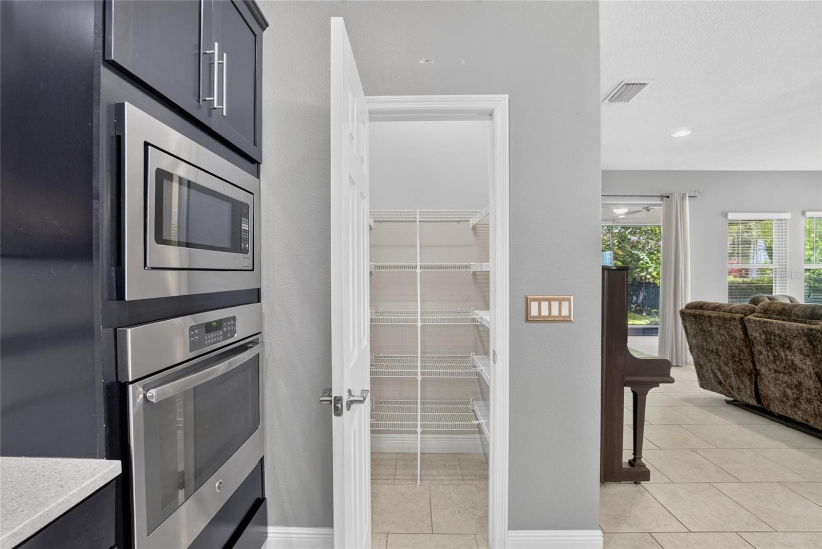 7029 OLD BENTON DR — photo 22