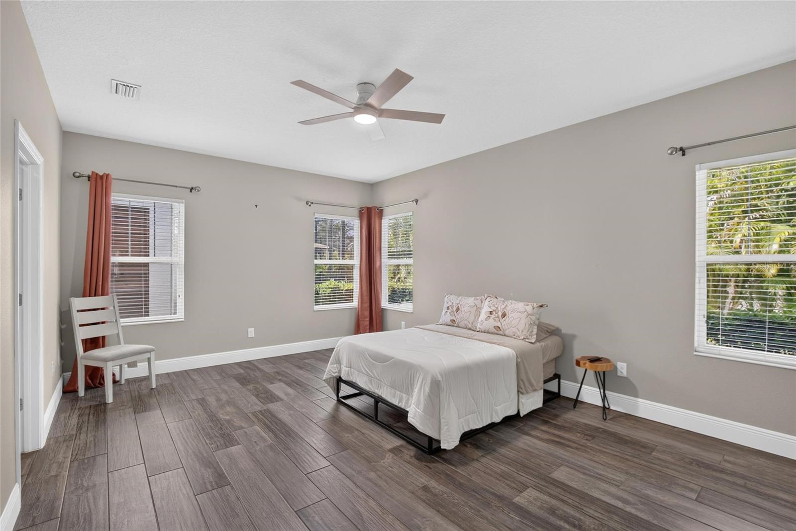 7029 OLD BENTON DR — photo 27