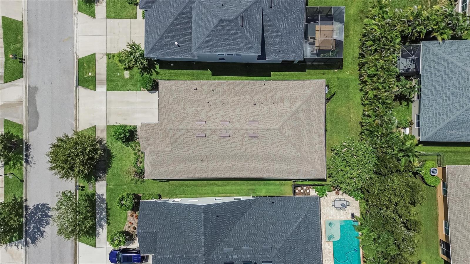 7029 OLD BENTON DR — photo 50