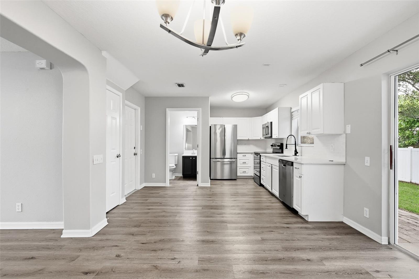 13157 THOROUGHBRED LOOP — photo 14