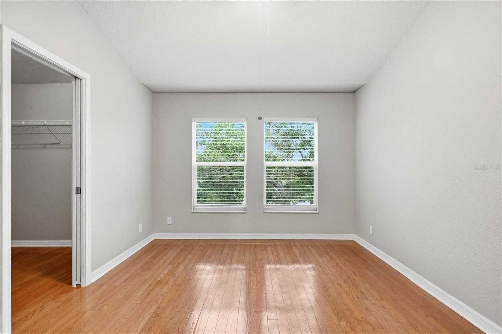 13157 THOROUGHBRED LOOP — photo 21