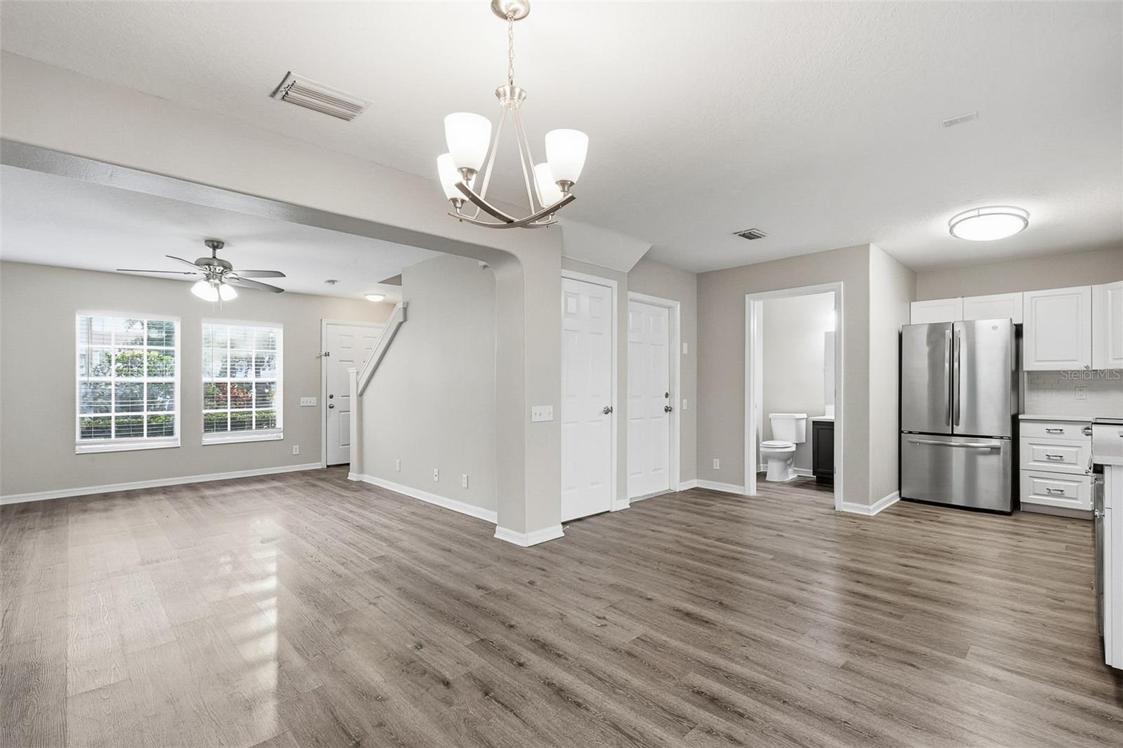 13157 THOROUGHBRED LOOP — photo 13
