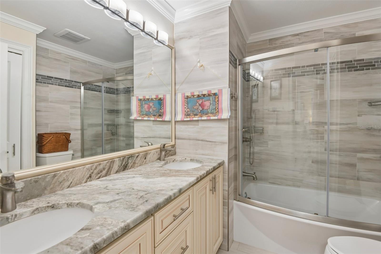 7300 SUNSHINE SKYWAY LN #206 — photo 12