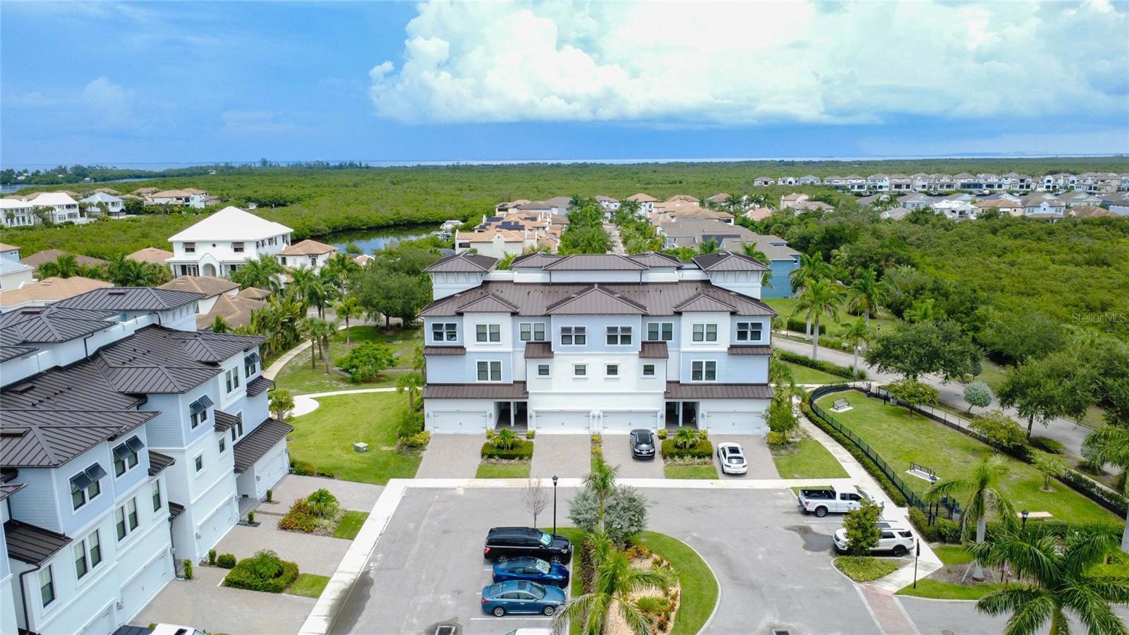 3023 BERMUDA SLOOP CIRCLE — photo 61