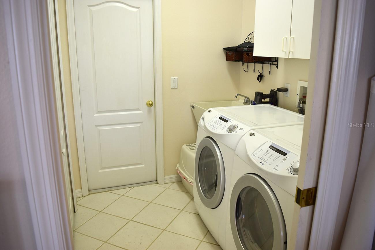 5113 FAR OAK CIR — photo 24