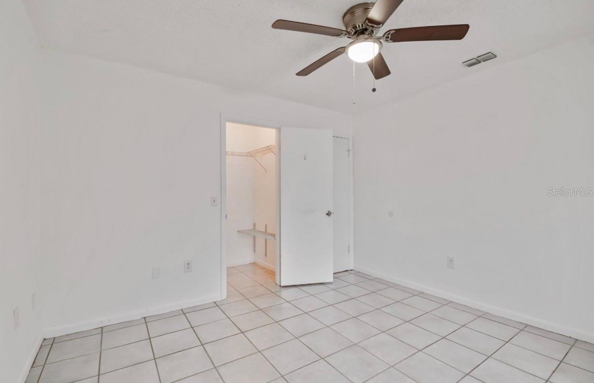 7516 N CORTEZ ST — photo 16