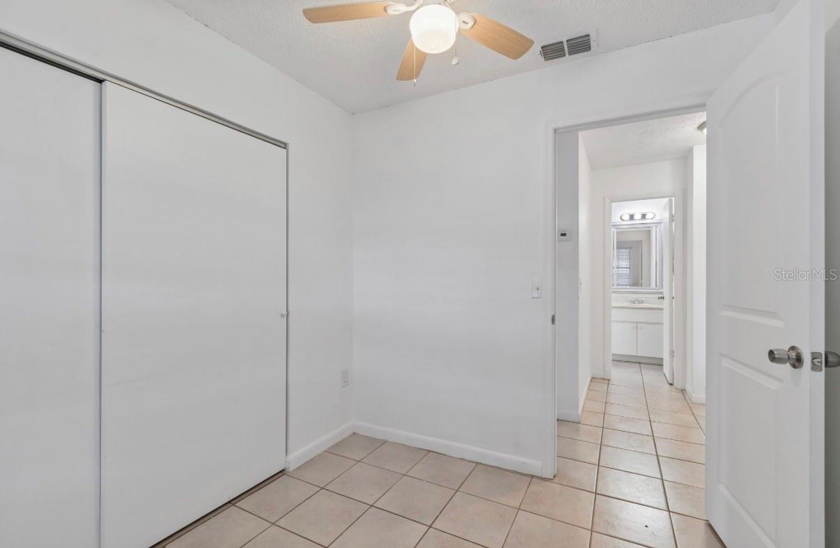 7516 N CORTEZ ST — photo 22