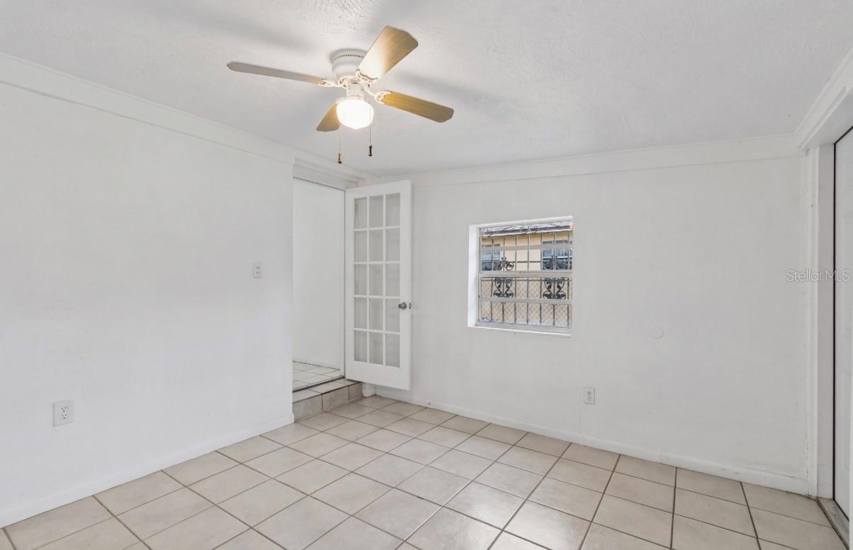 7516 N CORTEZ ST — photo 32