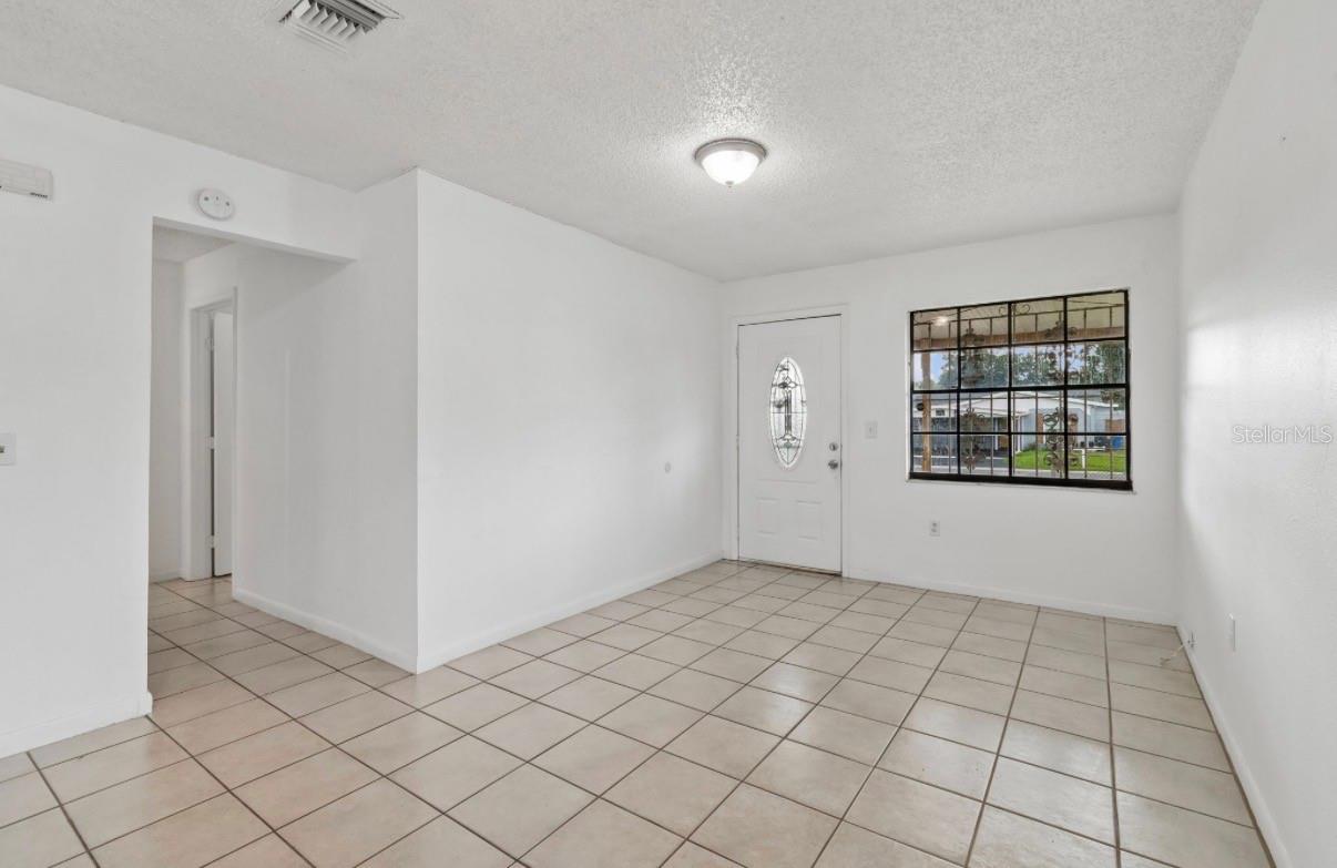 7516 N CORTEZ ST — photo 12