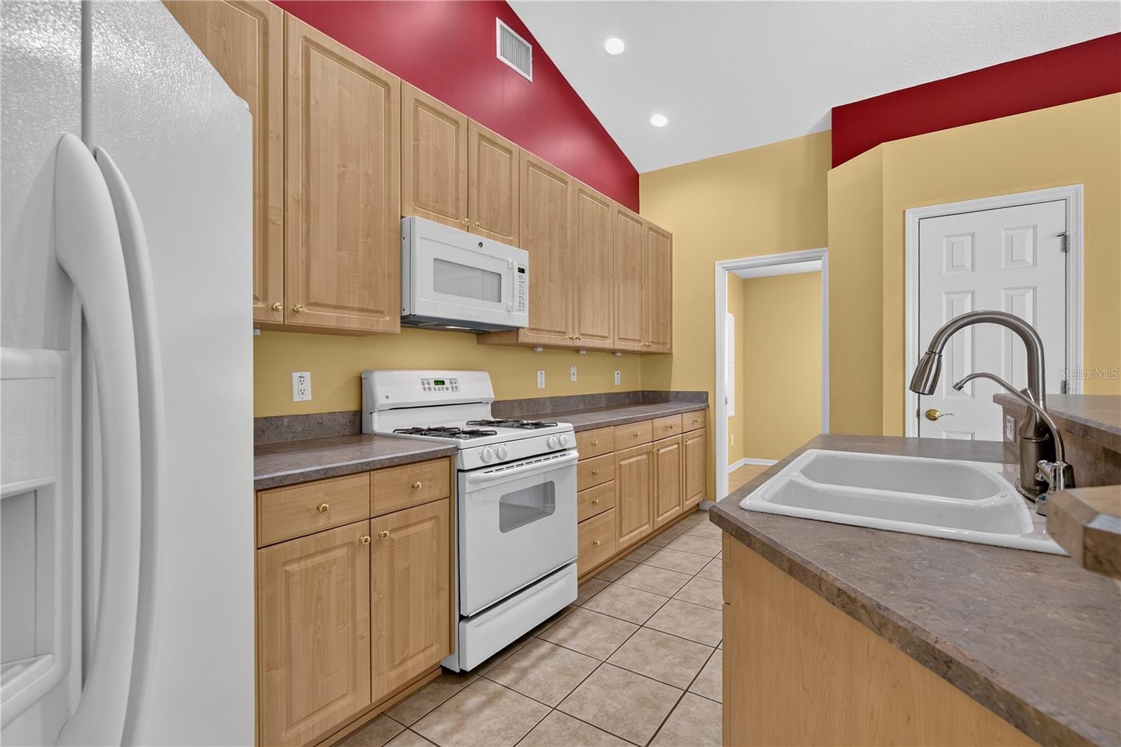 1549 KISH BLVD — photo 28