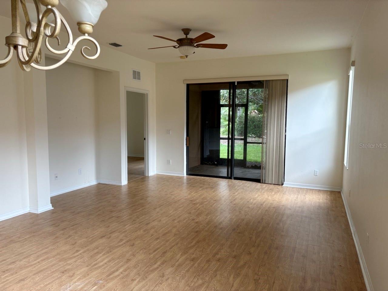 229 SHELL FALLS DR — photo 14