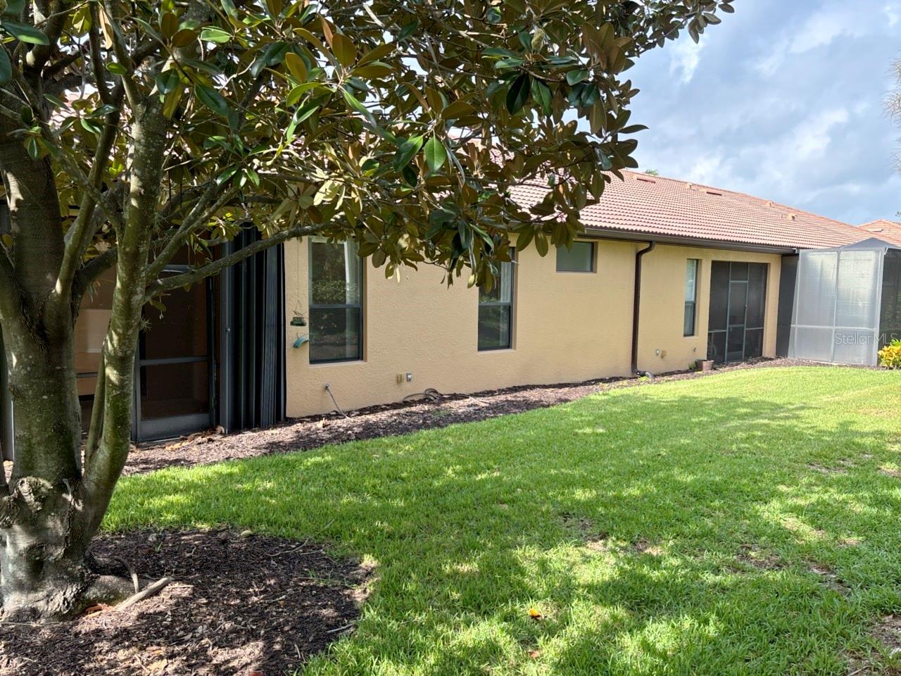 229 SHELL FALLS DR — photo 3