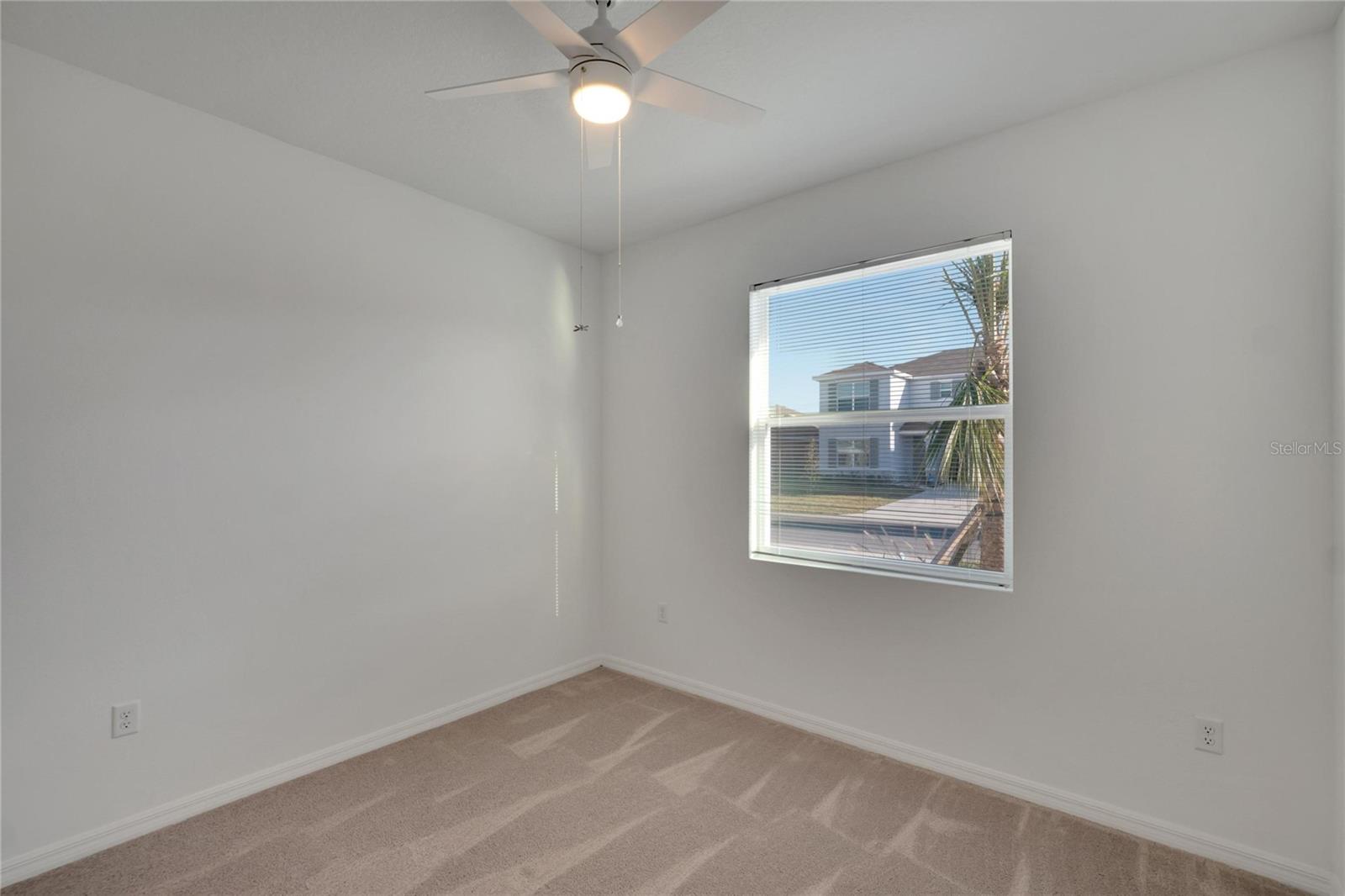 3329 SHADY SUNRISE LOOP — photo 46