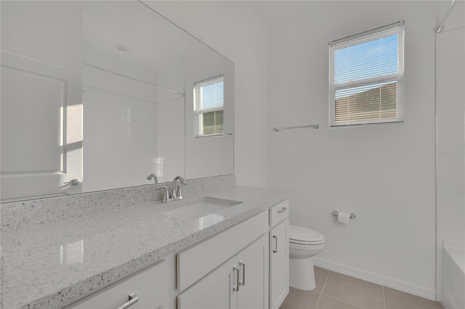 3329 SHADY SUNRISE LOOP — photo 41
