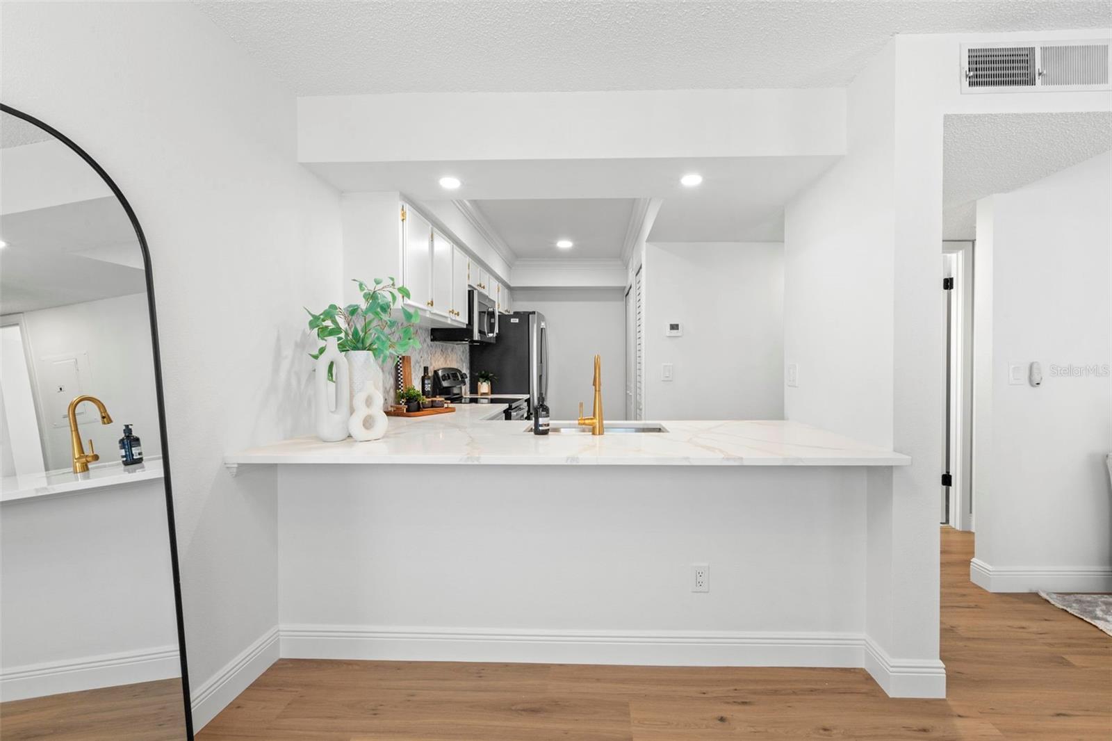 2981 BONAVENTURE CIR #202 — photo 8