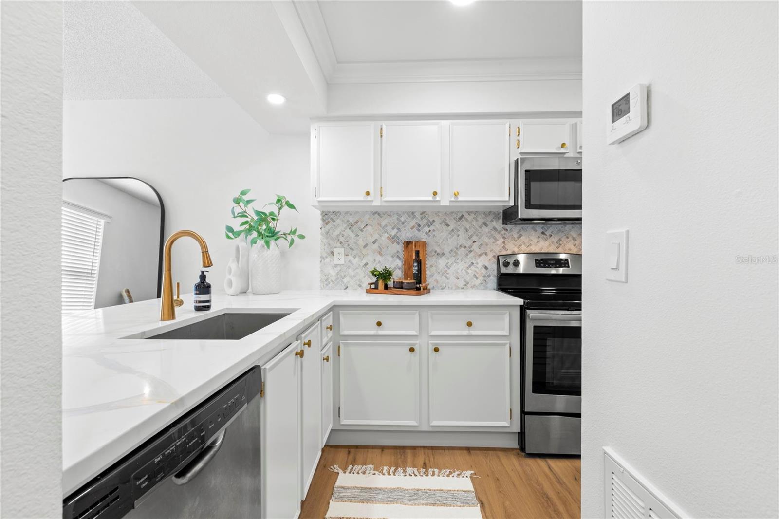 2981 BONAVENTURE CIR #202 — photo 9