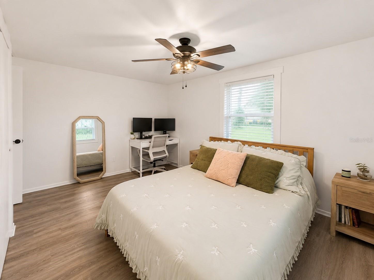 5117 N TALIAFERRO AVE — photo 17