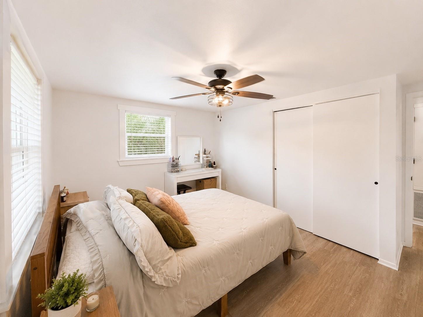 5117 N TALIAFERRO AVE — photo 18