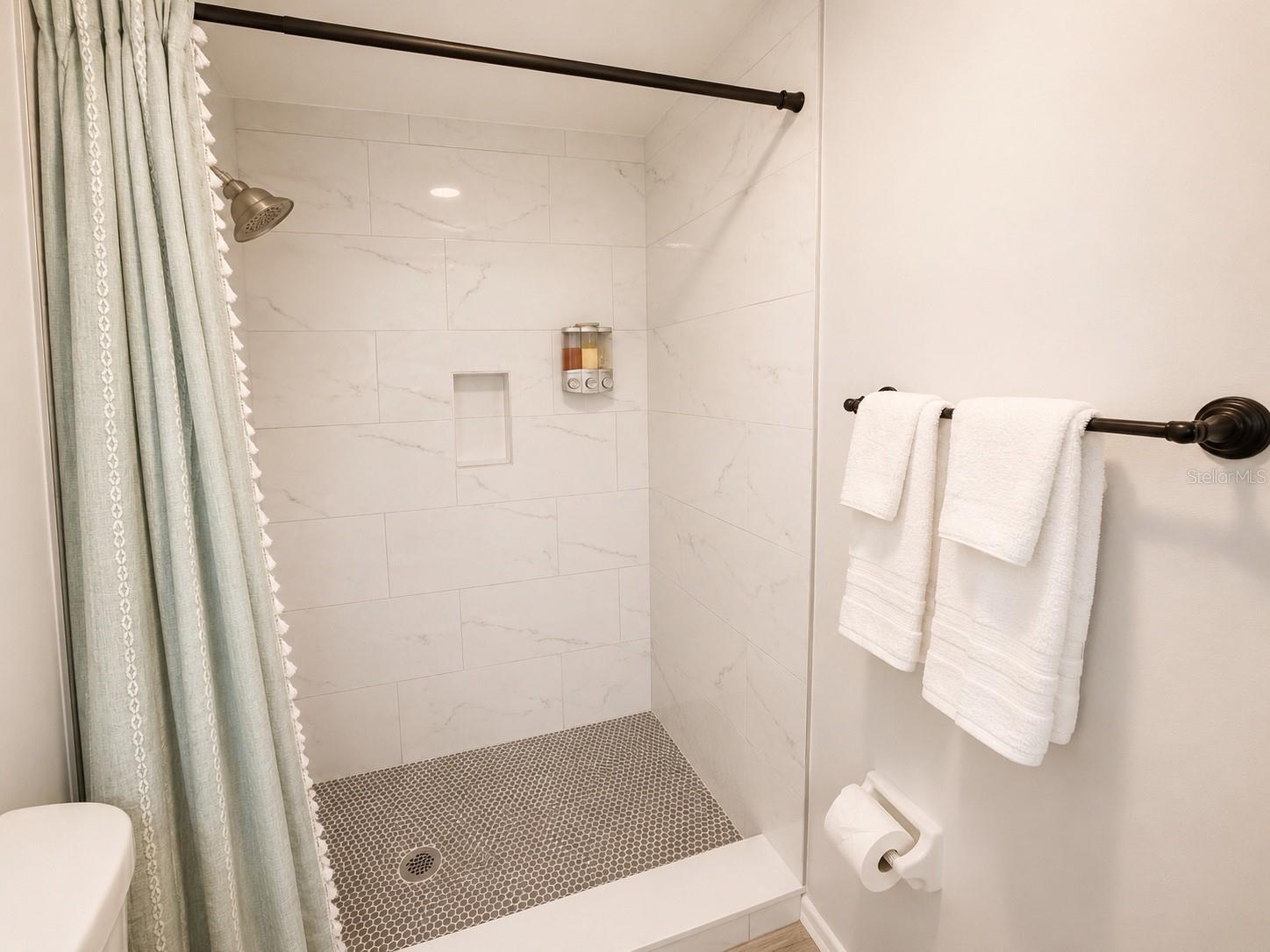 5117 N TALIAFERRO AVE — photo 23