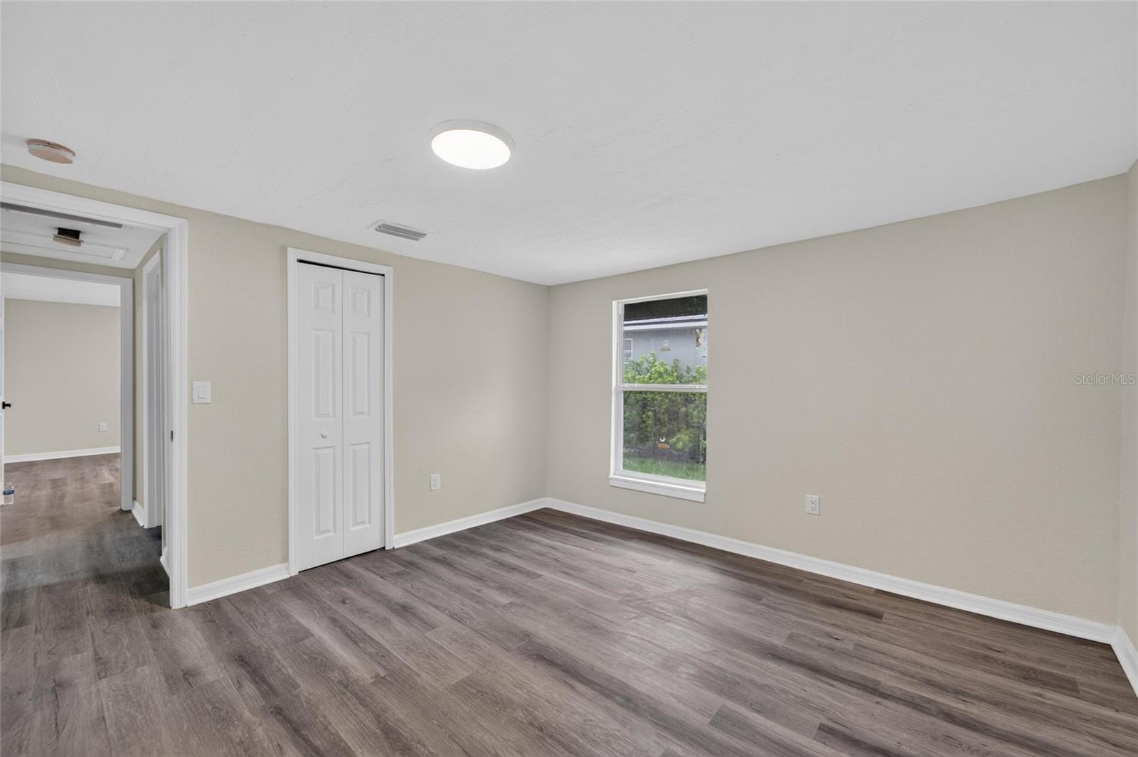 8809 DYER RD — photo 43