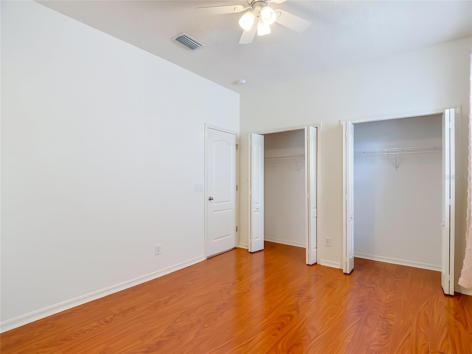 220 RONJA LN — photo 40