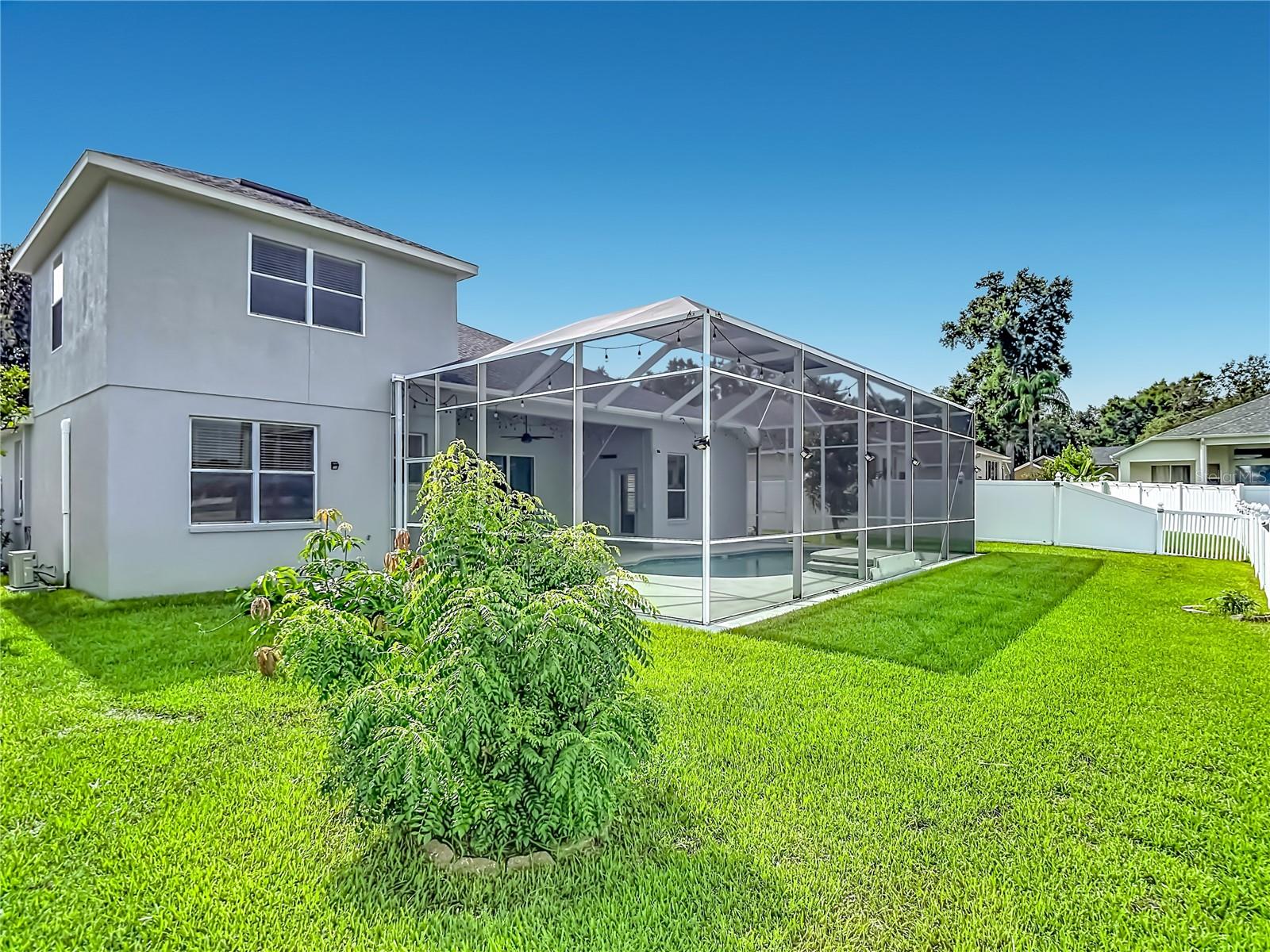 220 RONJA LN — photo 65