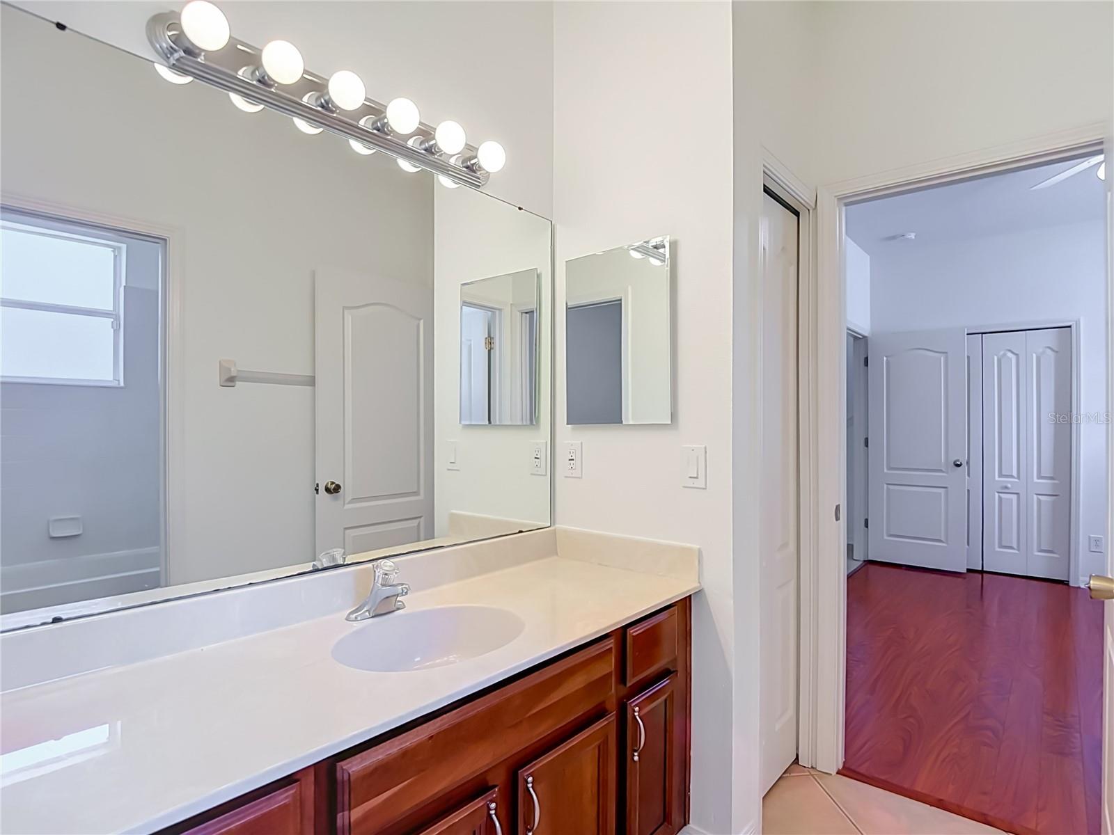 220 RONJA LN — photo 41