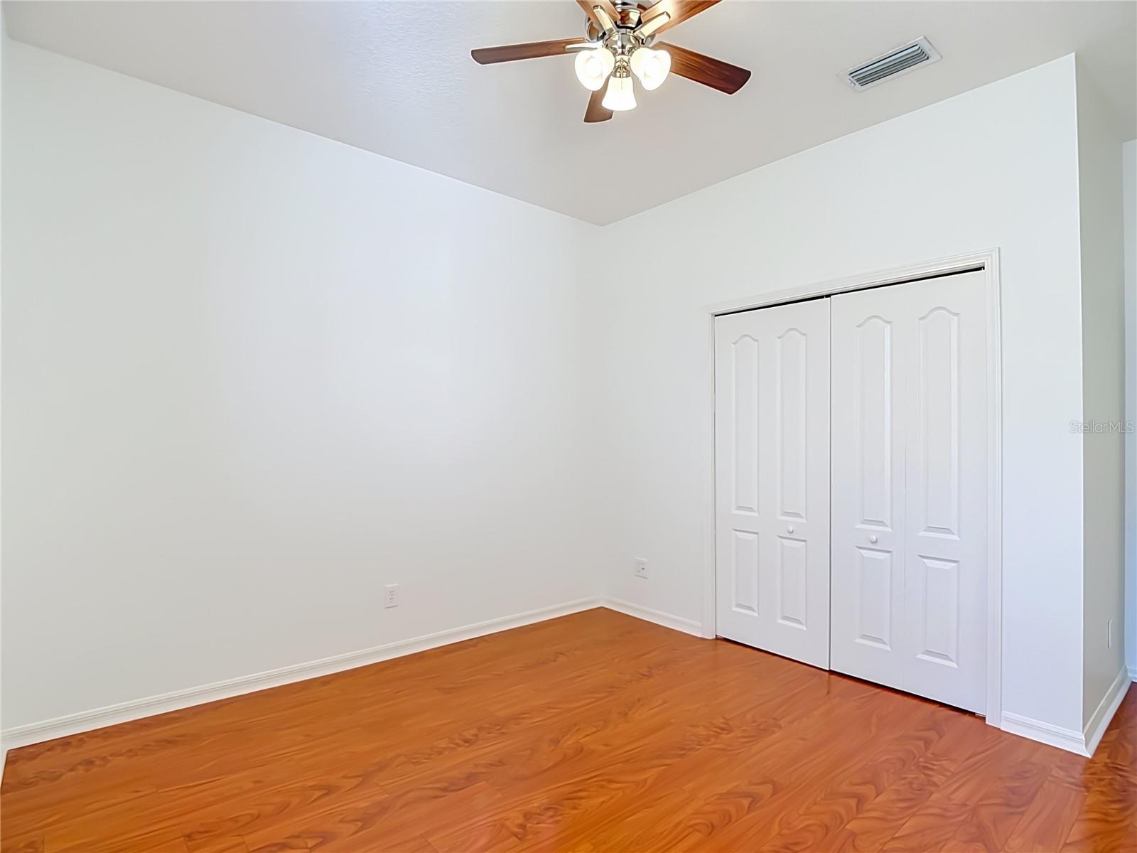 220 RONJA LN — photo 36