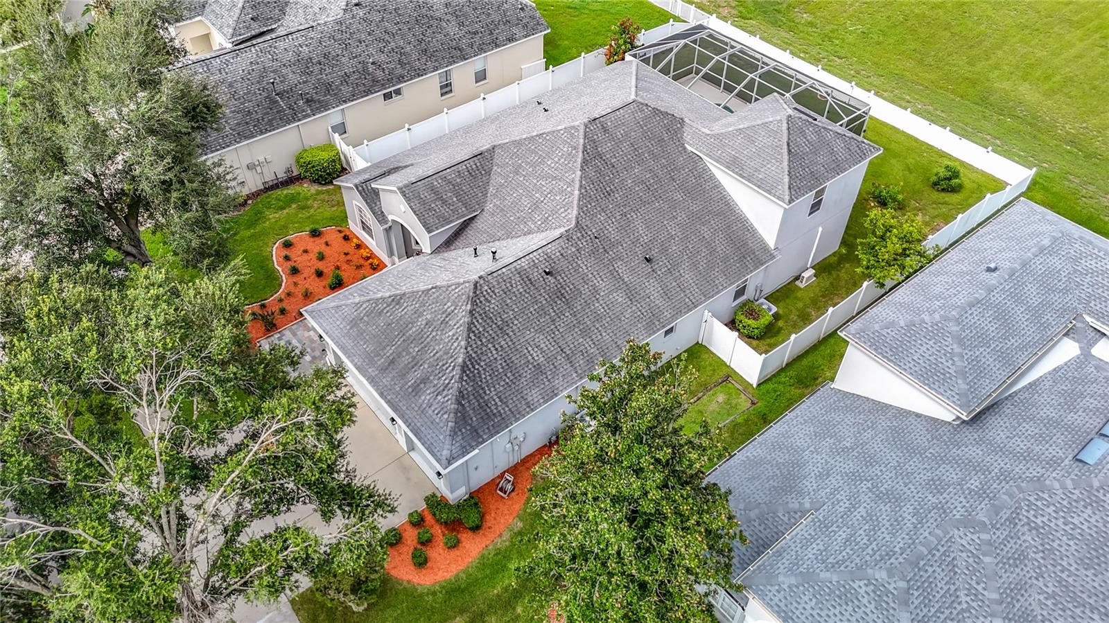220 RONJA LN — photo 67