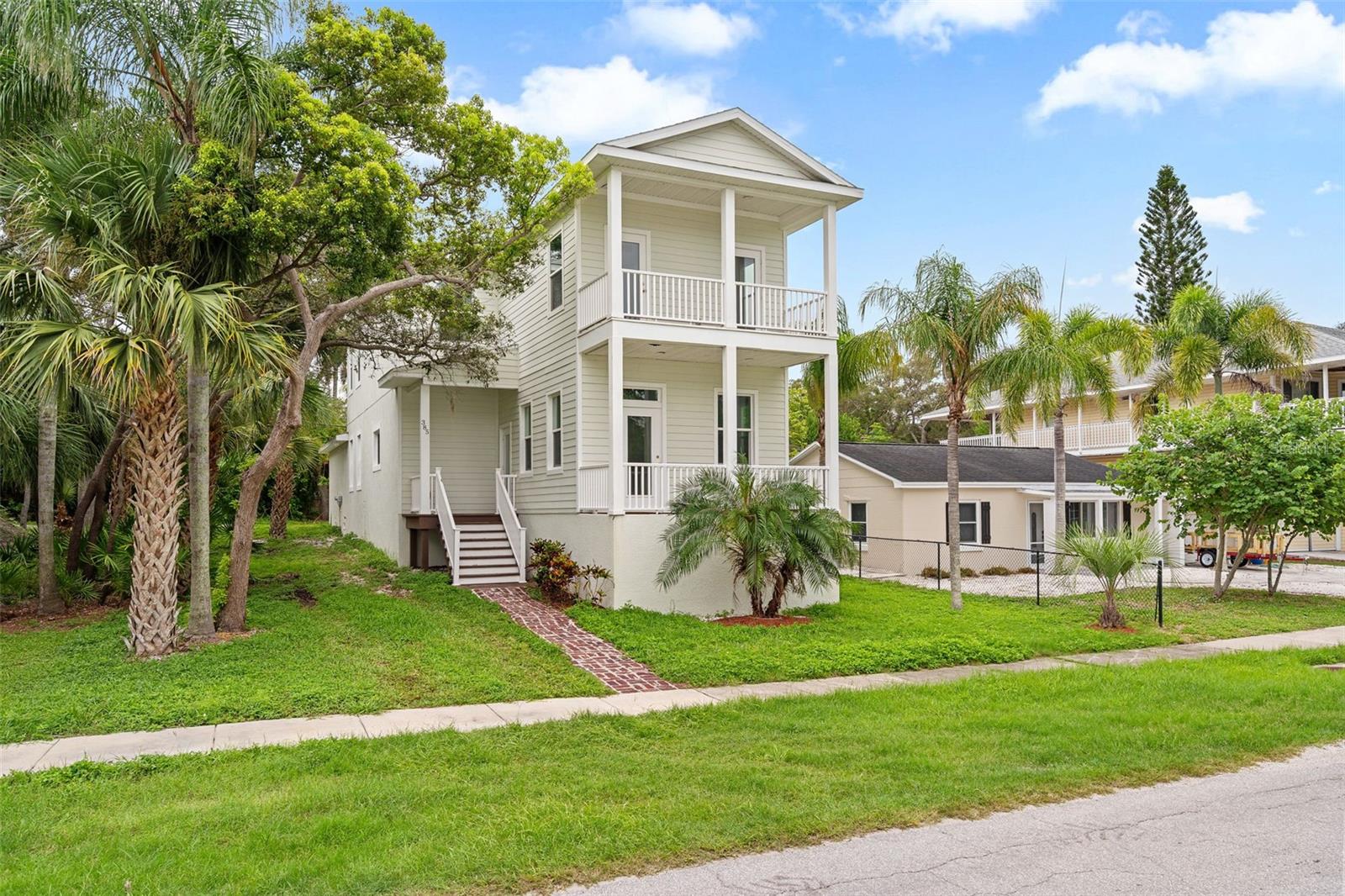 385 GEORGIA AVE — photo 2