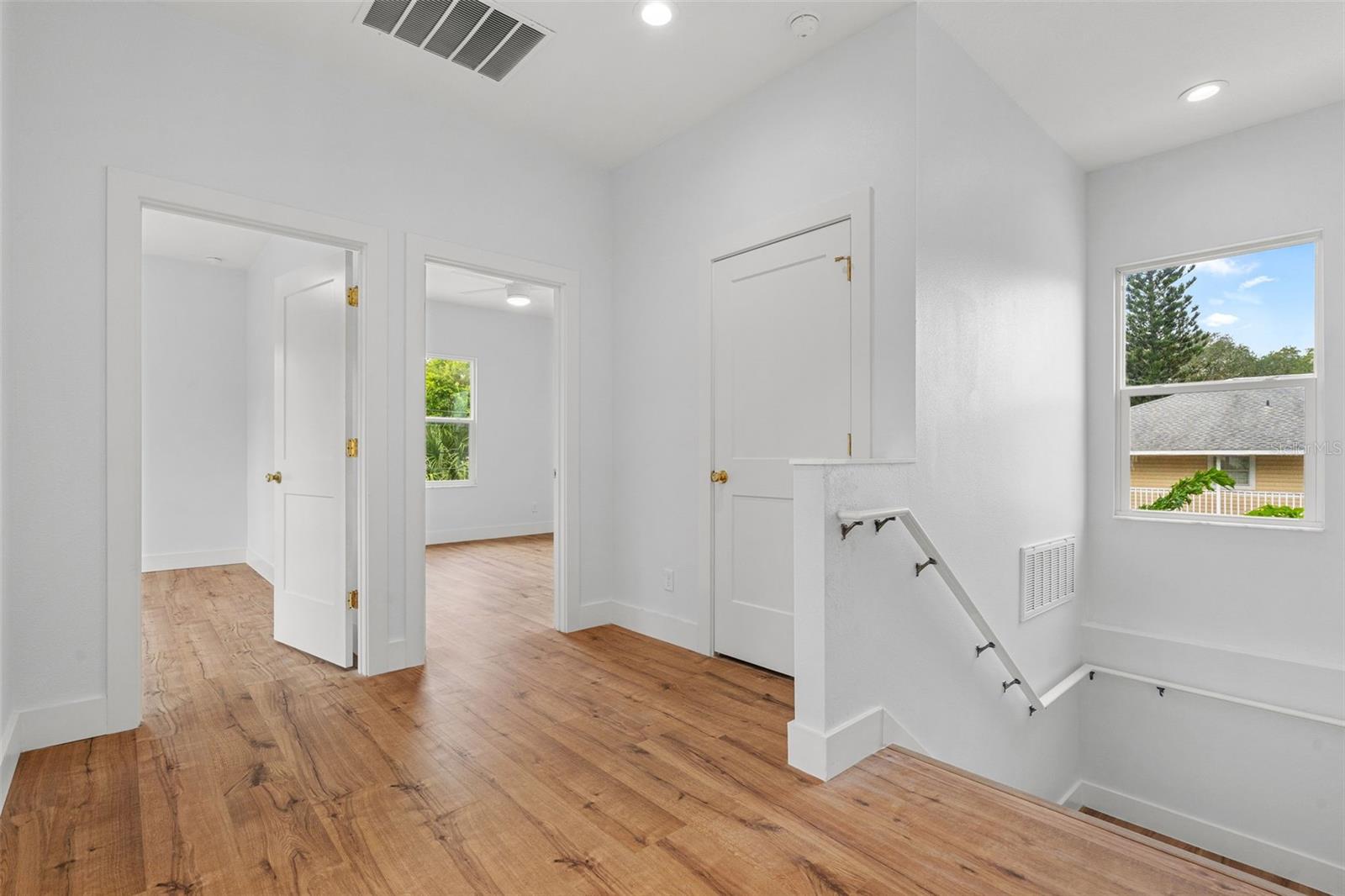 385 GEORGIA AVE — photo 25
