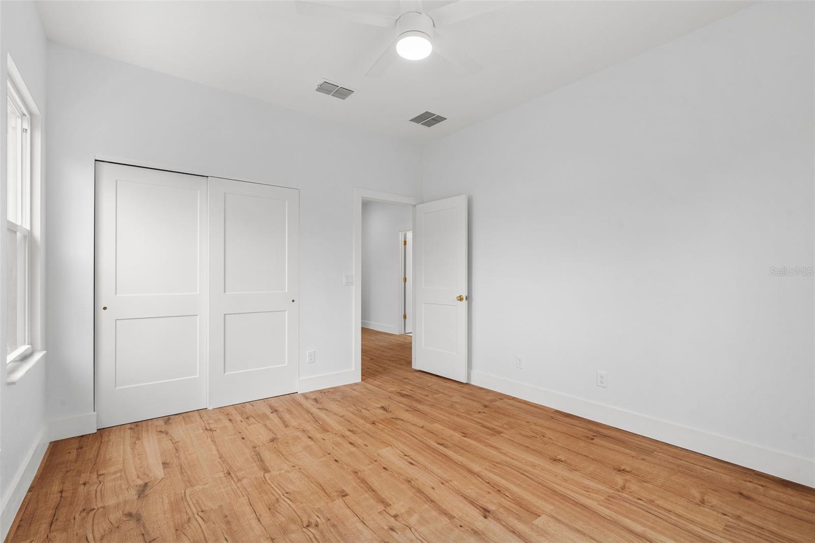 385 GEORGIA AVE — photo 27