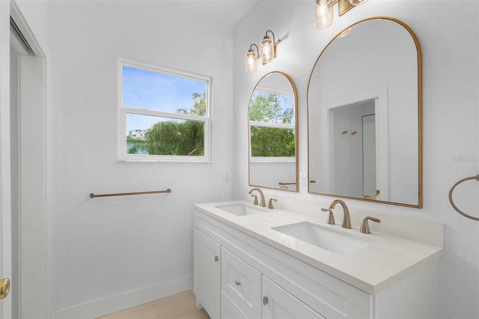 385 GEORGIA AVE — photo 31