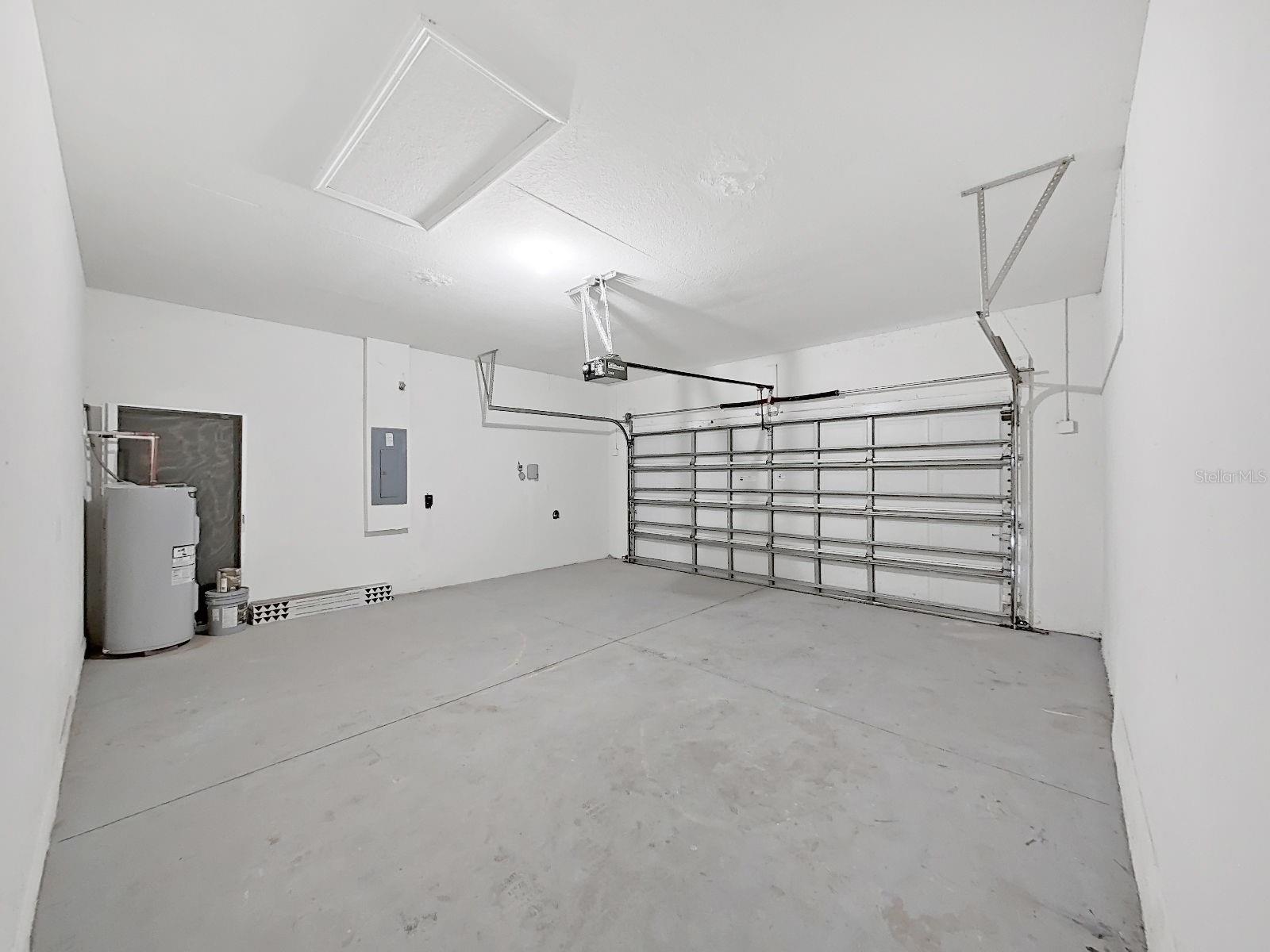 11908 FERN BLOSSOM DR — photo 43