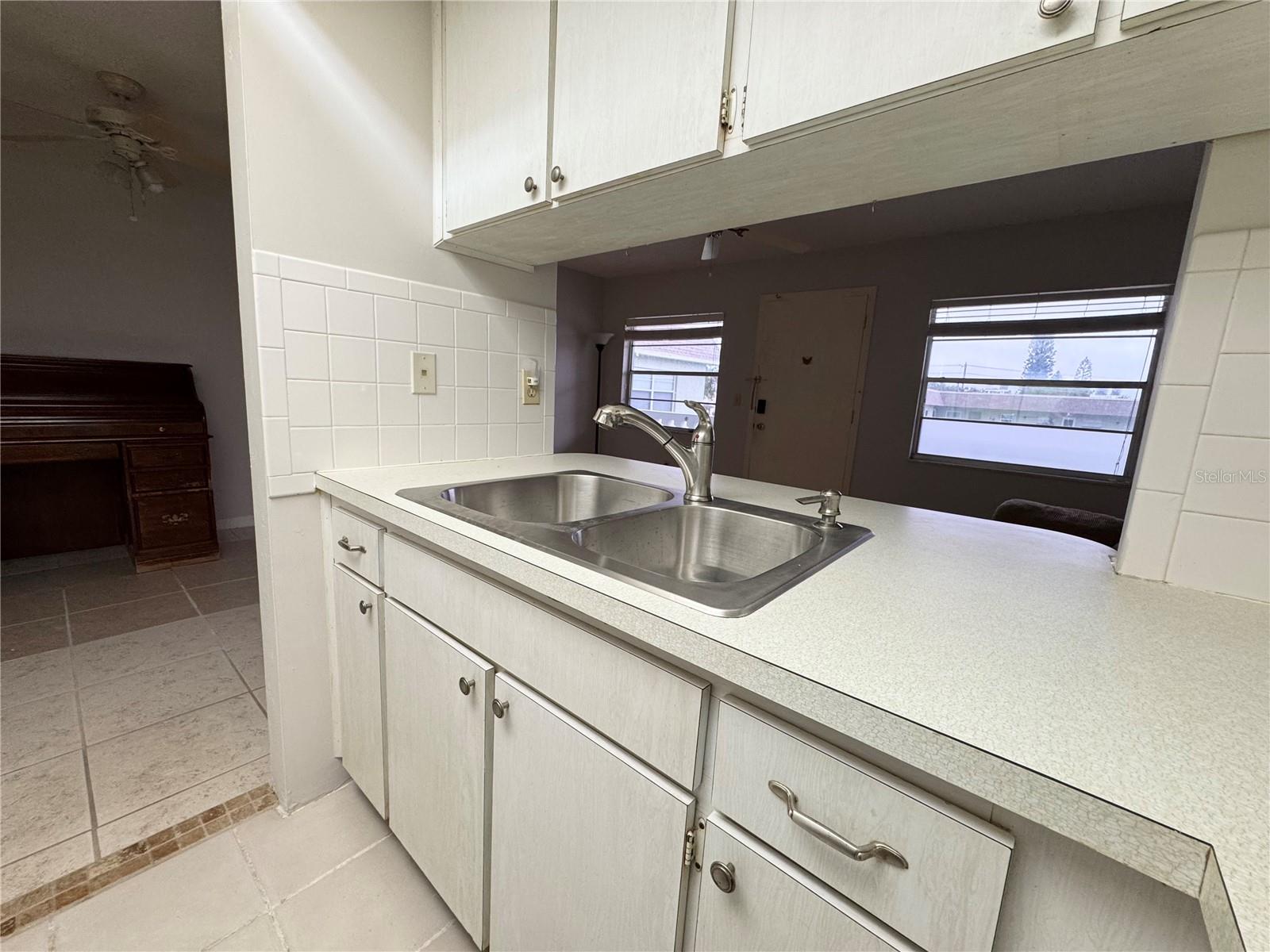1250 S PINELLAS AVE #511 — photo 5