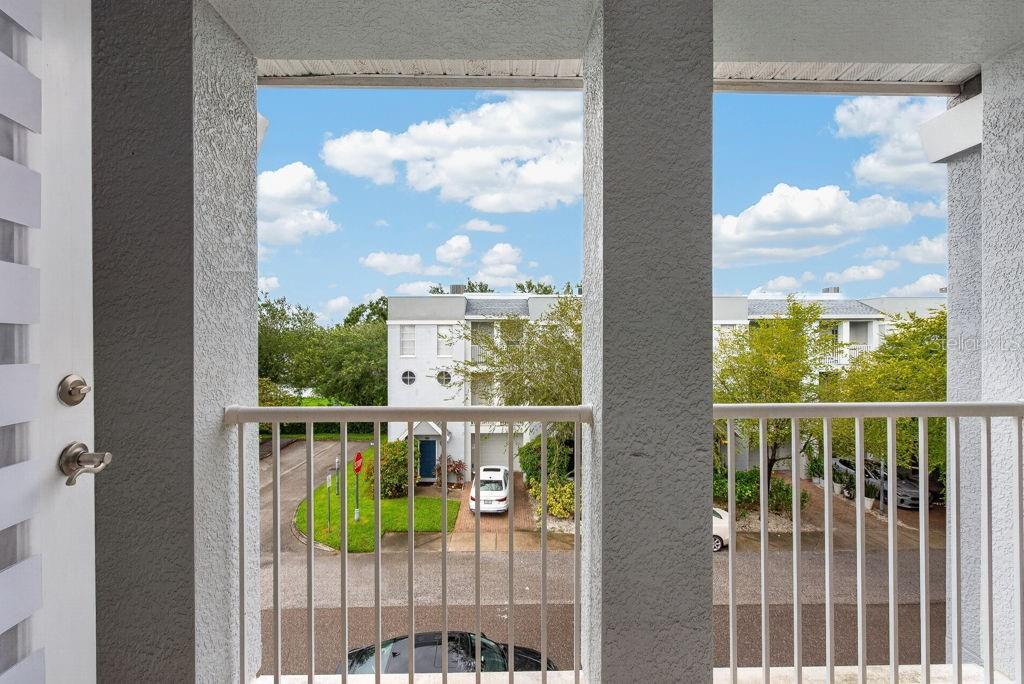 4546 BAY SPRING CT — photo 37