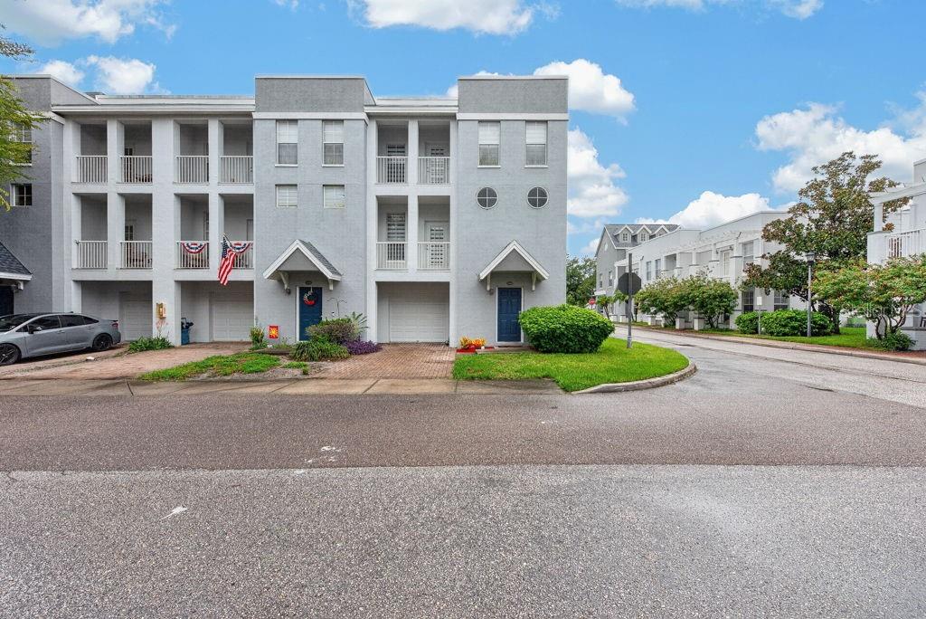 4546 BAY SPRING CT — photo 40