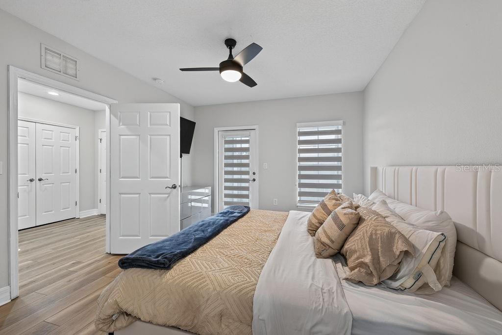 4546 BAY SPRING CT — photo 28