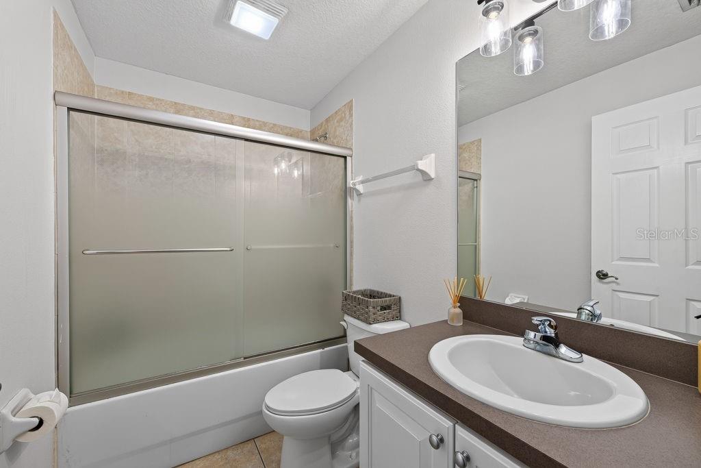 4546 BAY SPRING CT — photo 9