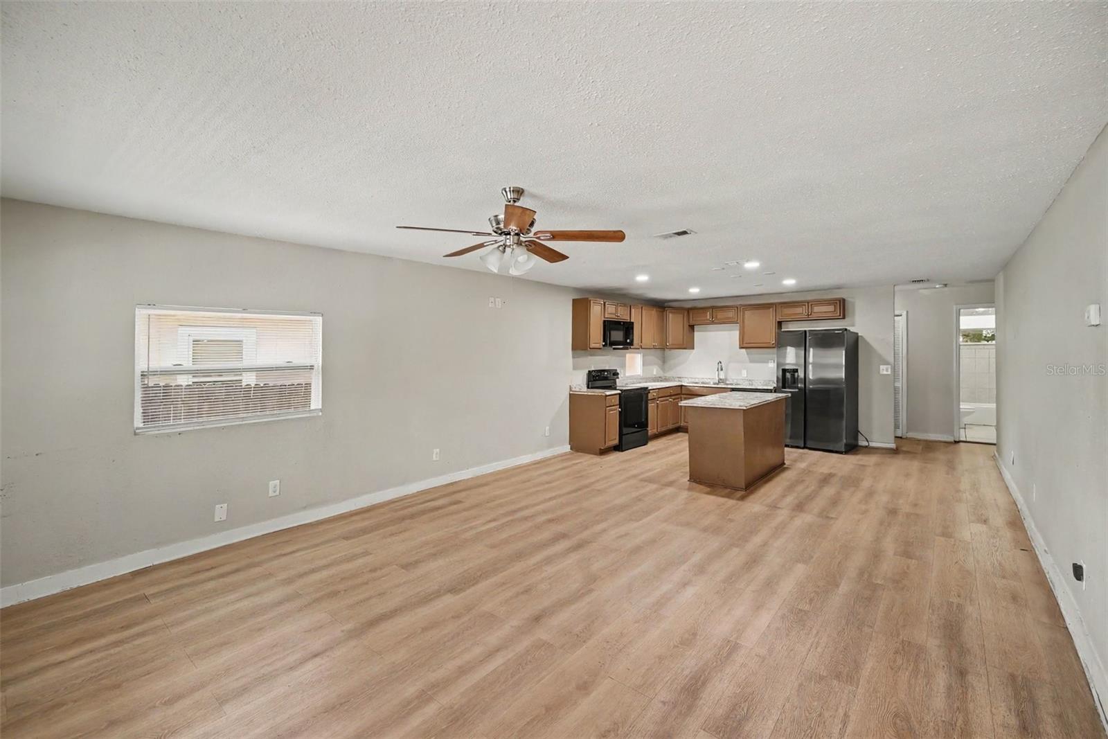 920 E DR MARTIN LUTHER KING JR BLVD — photo 7