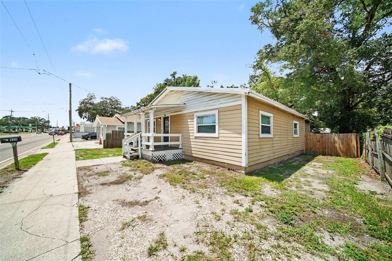 920 E DR MARTIN LUTHER KING JR BLVD — photo 3