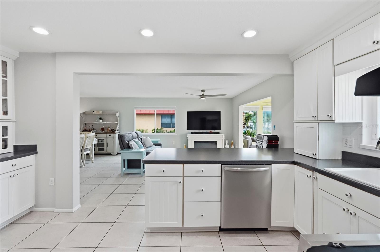 3844 CATALINA DR #3844 — photo 9