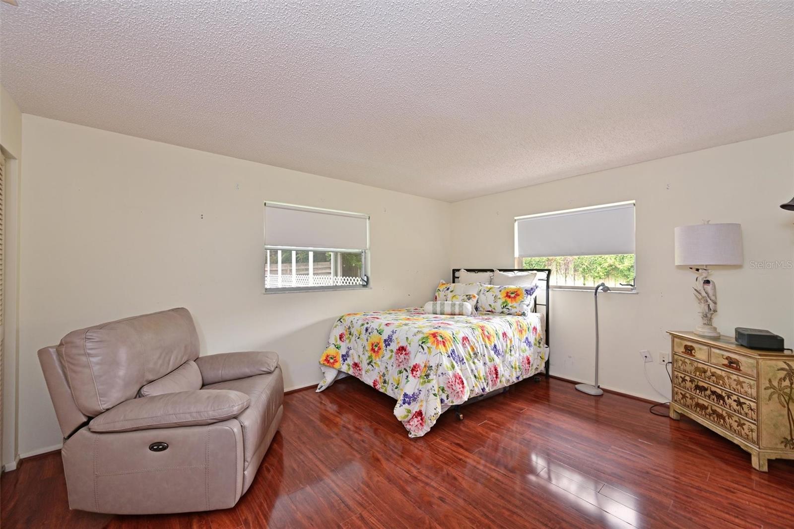 811 ALDERWOOD WAY — photo 19