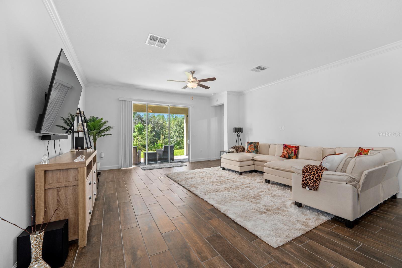 10314 BANYAN BREEZE BLVD — photo 11