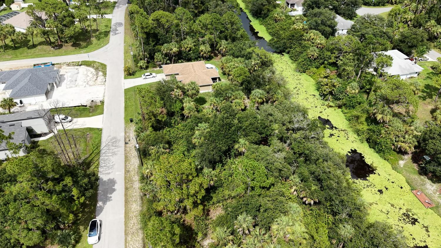 HENDERSON LN — photo 6