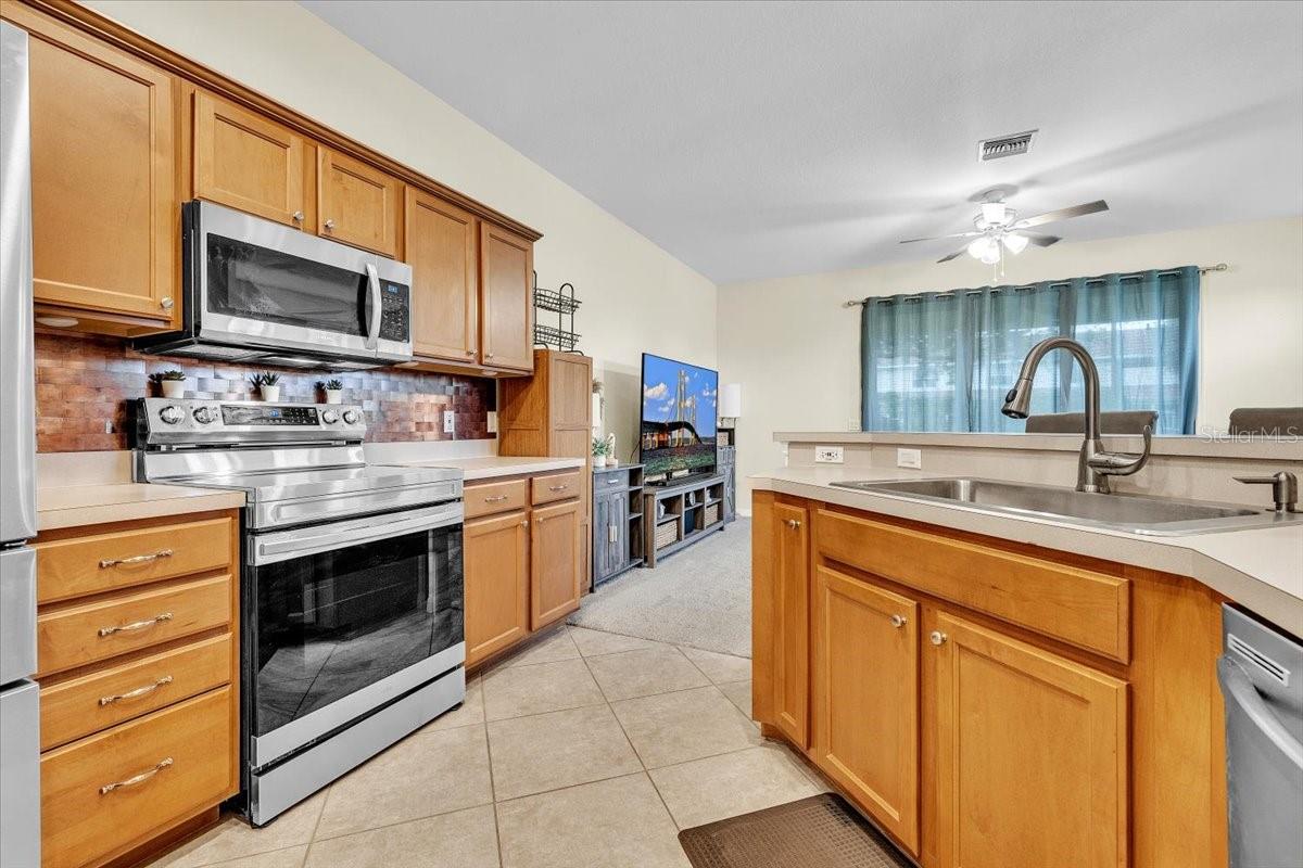 2345 FELICITY PL — photo 11