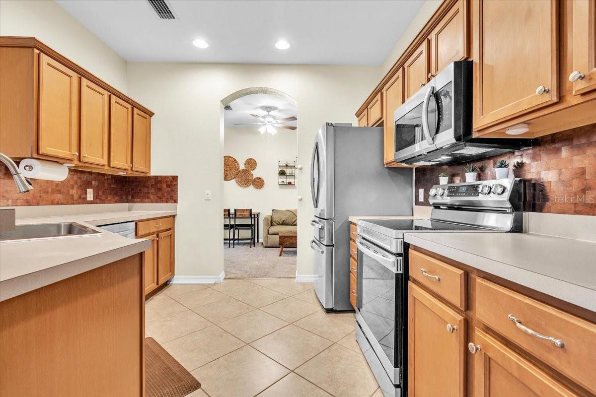 2345 FELICITY PL — photo 9