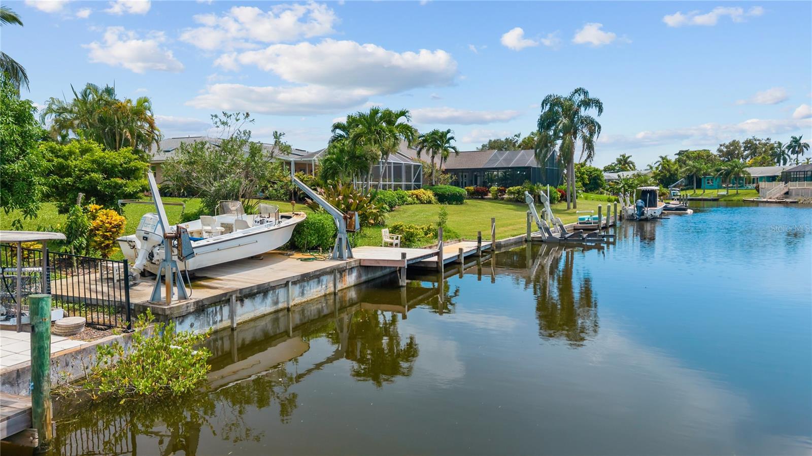 4612 CORAL LAKE DR — photo 35
