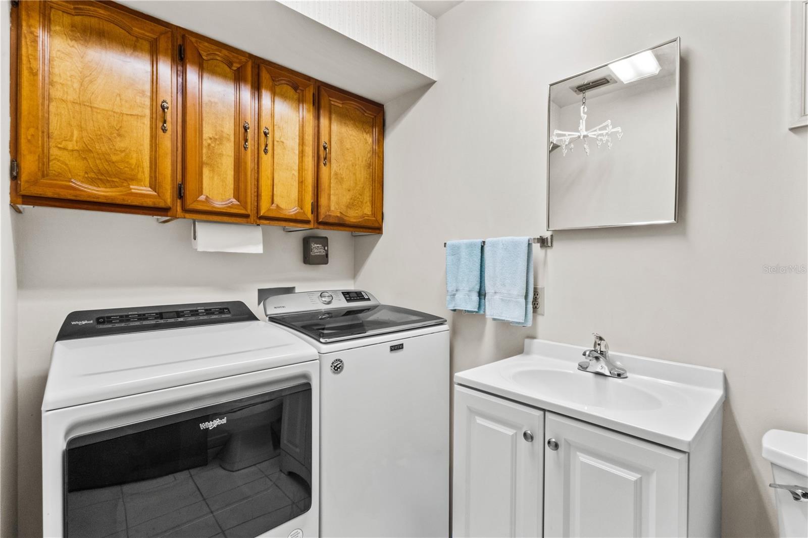 4612 CORAL LAKE DR — photo 24