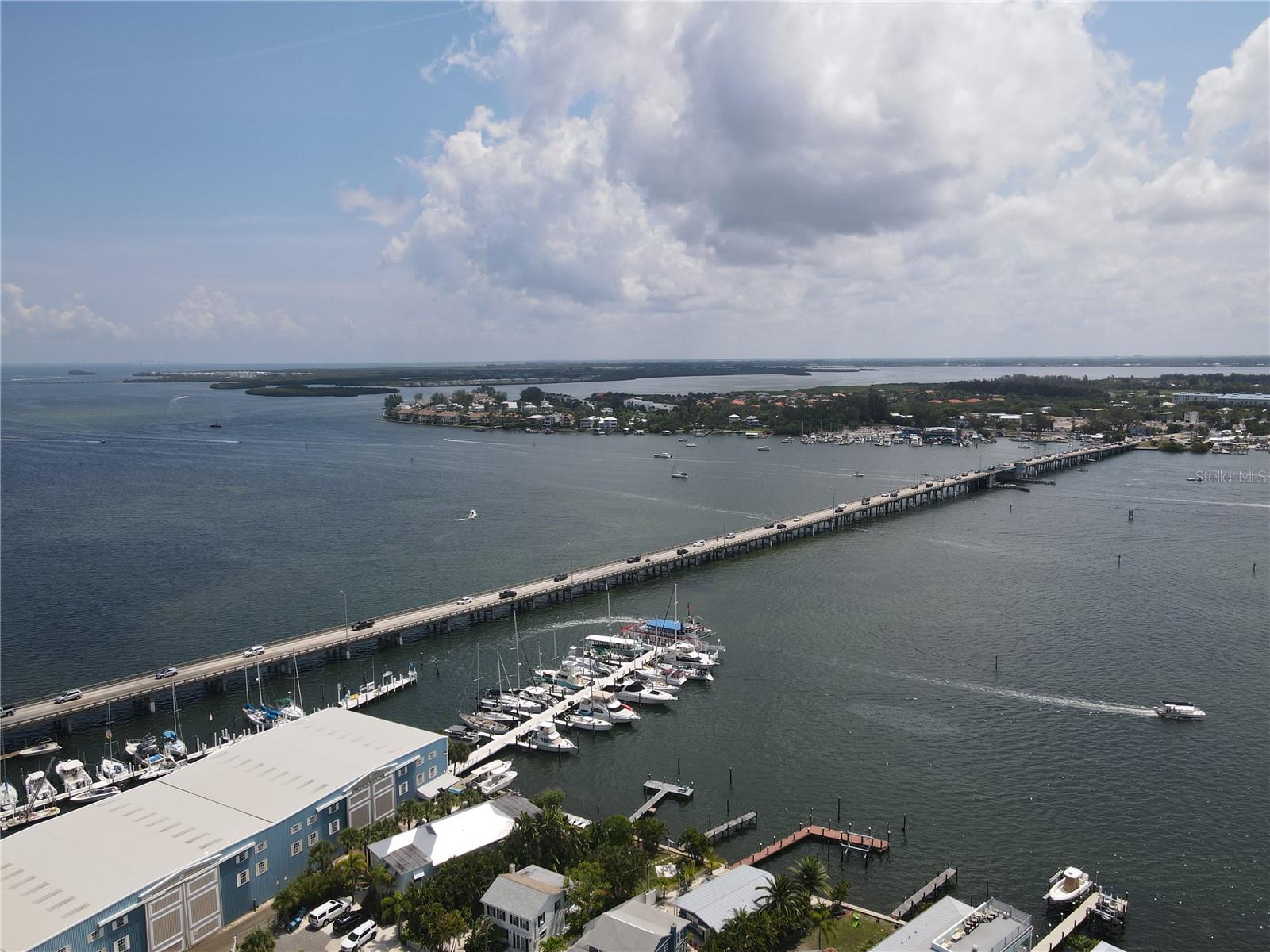 4612 CORAL LAKE DR — photo 45